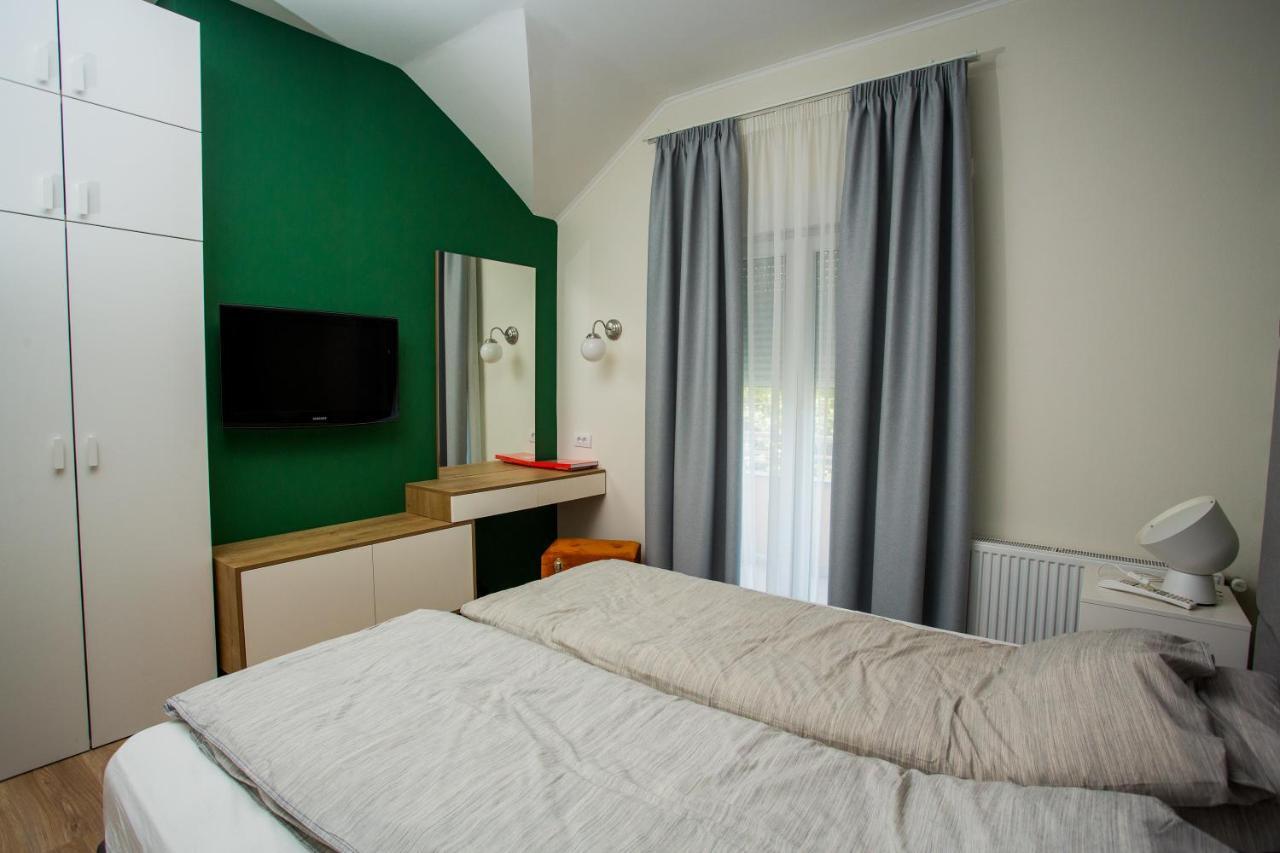 Appartement Apartman Zeka Paragvajac à Subotica Extérieur photo